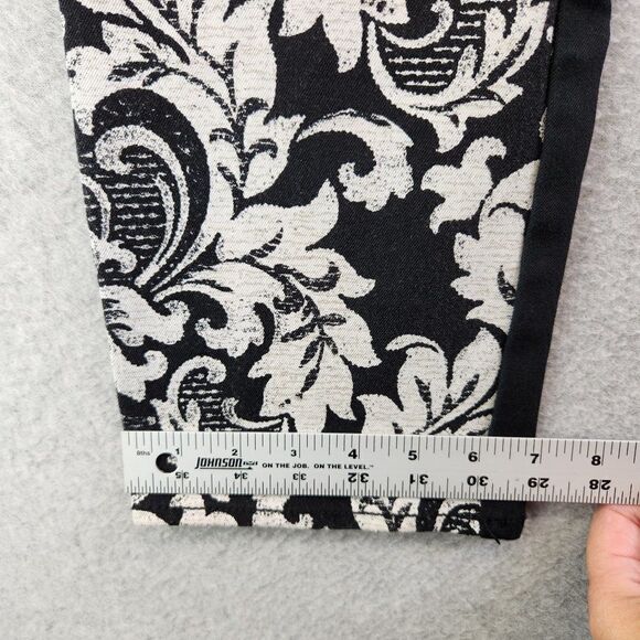 Chicos Ankle Pants Womens 1.5 US 10 Black Floral Stretch Mid Rise Tapered Leg - Picture 14 of 16